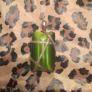 Pendant no chain