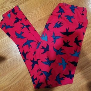 Lularoe leggings os red birds