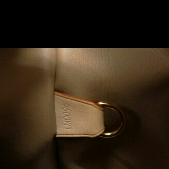 🌹SOLD🌹RARE🌹AUTH LV vernis Houston tote bag - Picture 3 of 4