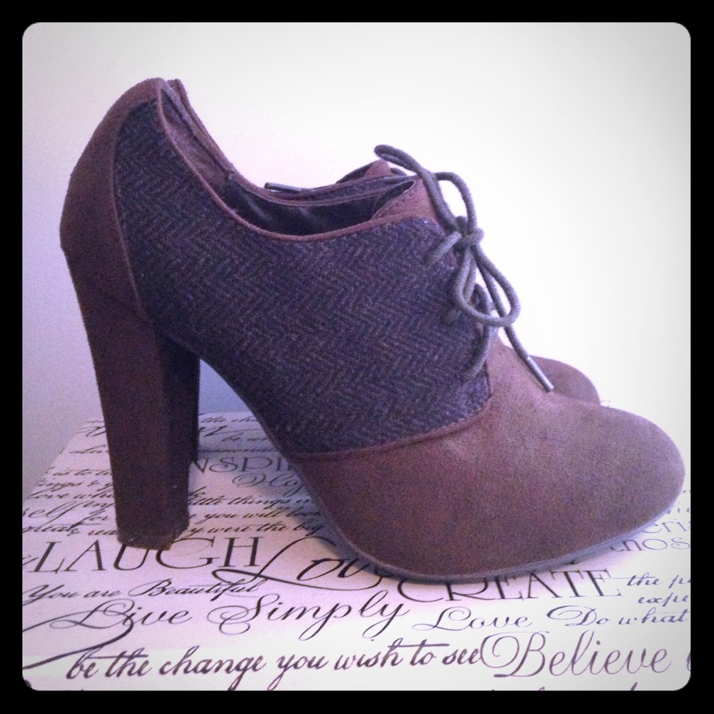 Oxford heels