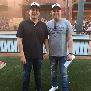 Meet your Posher, Adolfo