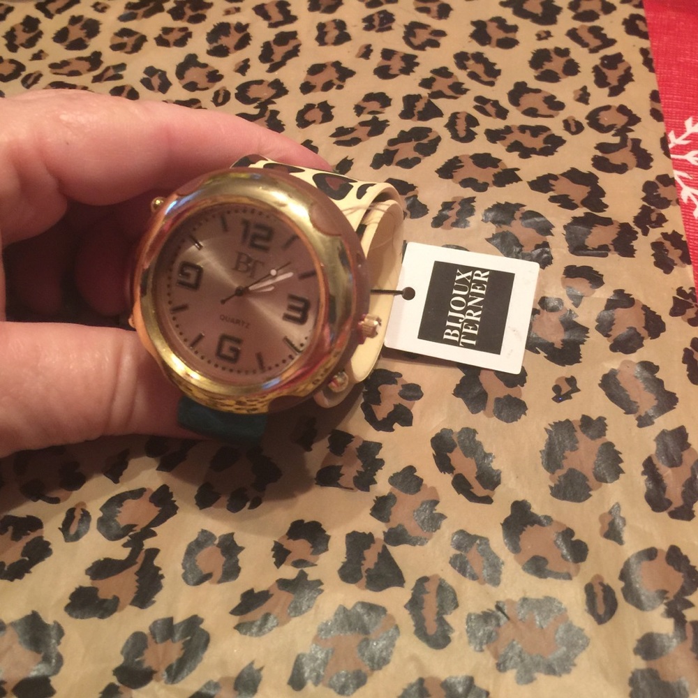 Watch with slap band