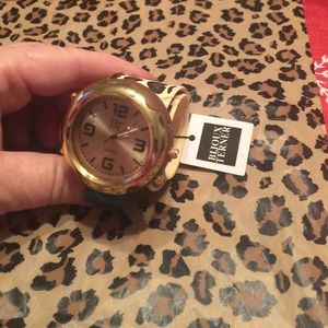 Watch with slap band