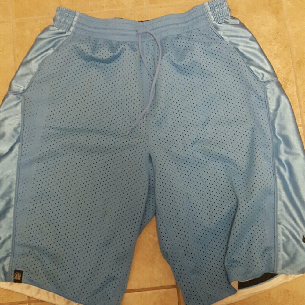 Nike reversible basketball shorts