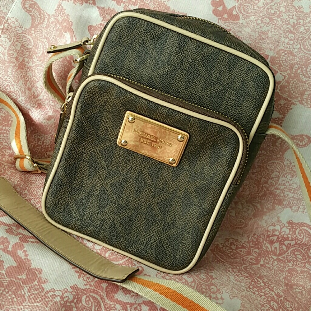 Michael Kors Crossbody