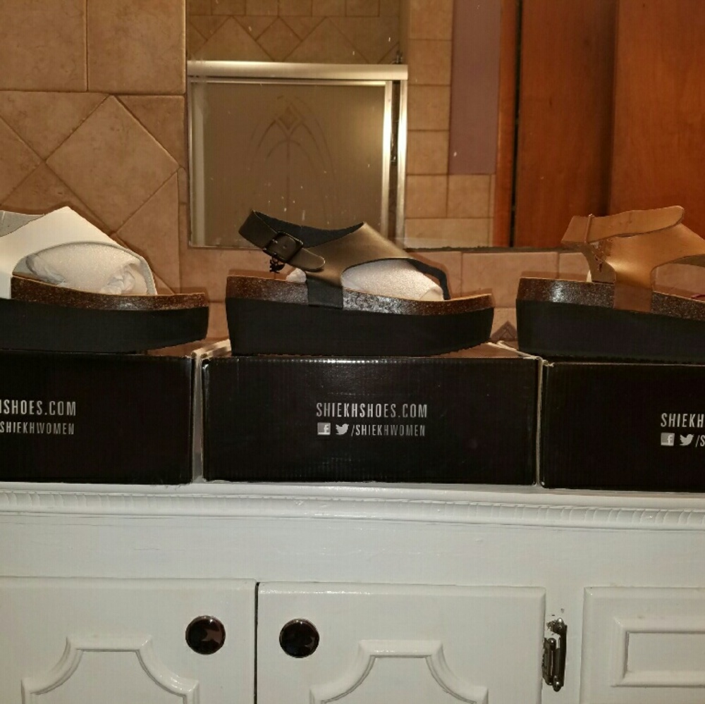 Size 10 shoes NEVER touched the floor (brand new)