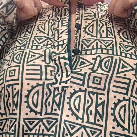 Vintage linen beige w/ green pattern long sleeve - Picture 4 of 4