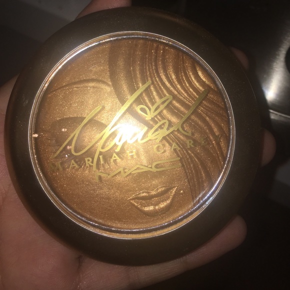 L.E MARIAH CARREY X MAC EXTRA DIMENSION SKINFINISH - Picture 2 of 4
