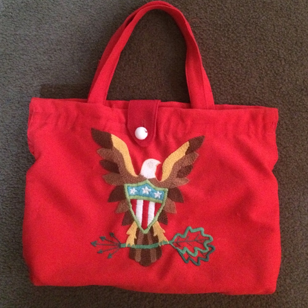 Vintage embroidered handbag
