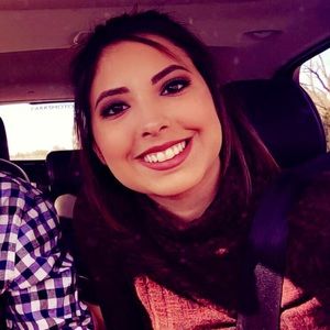 Meet your Posher, Ashlee