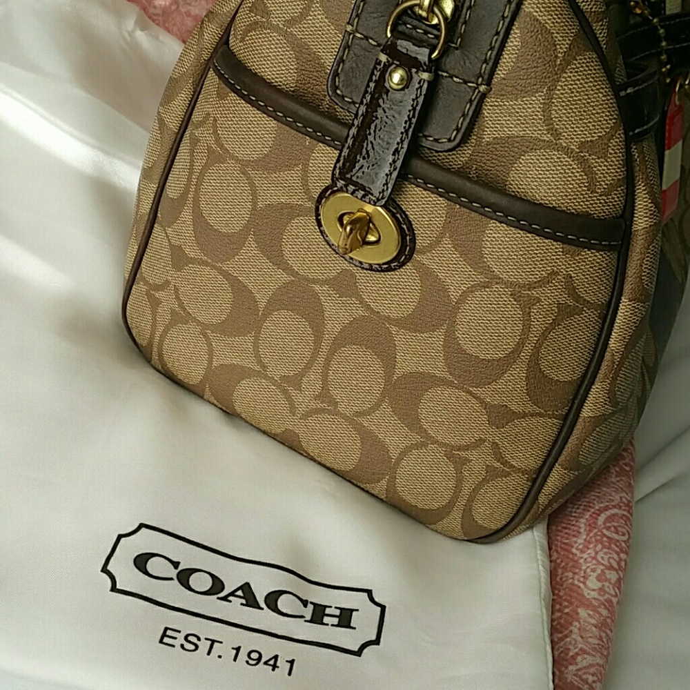 Handbag - Picture 4 of 4