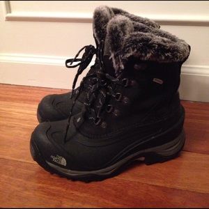North face winter boot