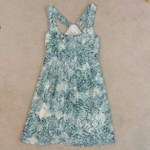 Jessica Simpson dress