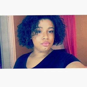 Meet your Posher, Camree