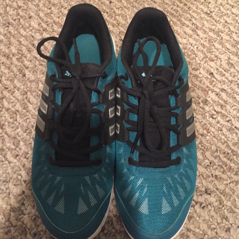 Adidas Sneakers