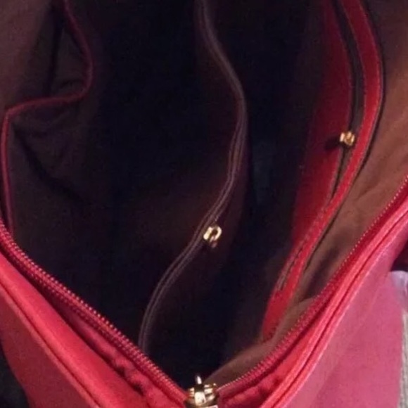 Mira Collection Designer Fashion Shoulder Bag - Picture 4 of 4