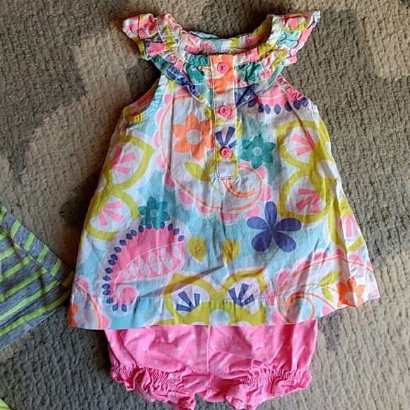 2 Outfits! - Picture 3 of 3