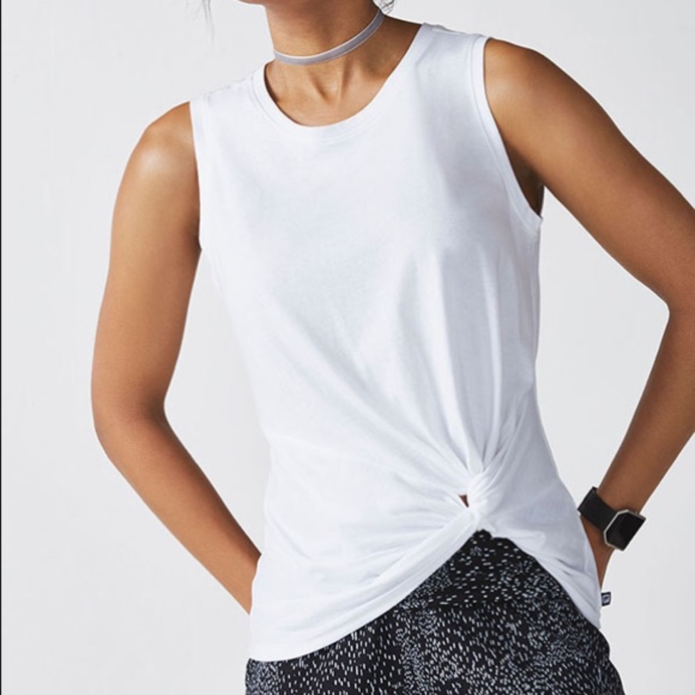 NEW! Hera Tee by Fabletics