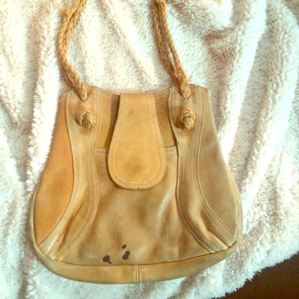 Vintage leather bag