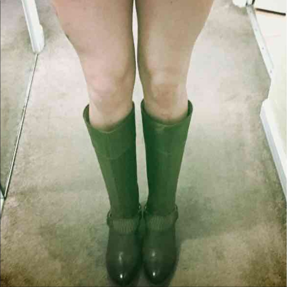 Stylish country boots size 10