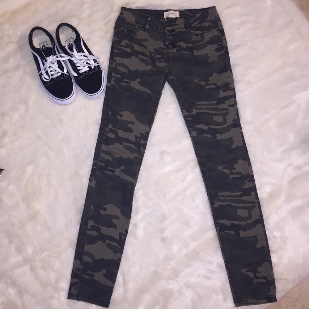 Cargo Pants