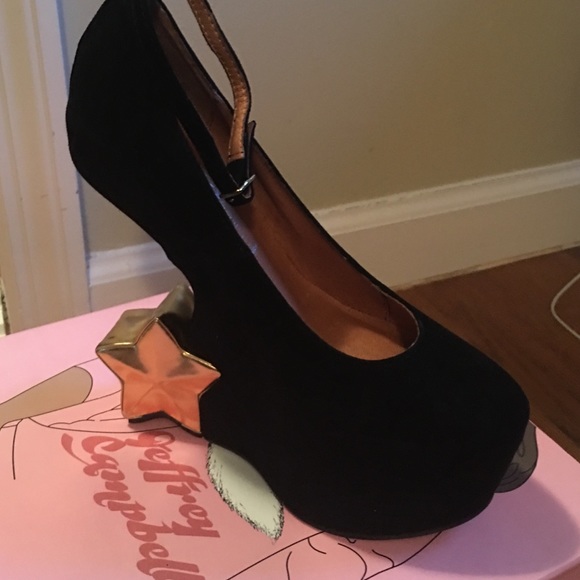 Jefferey Campbell - Picture 3 of 4