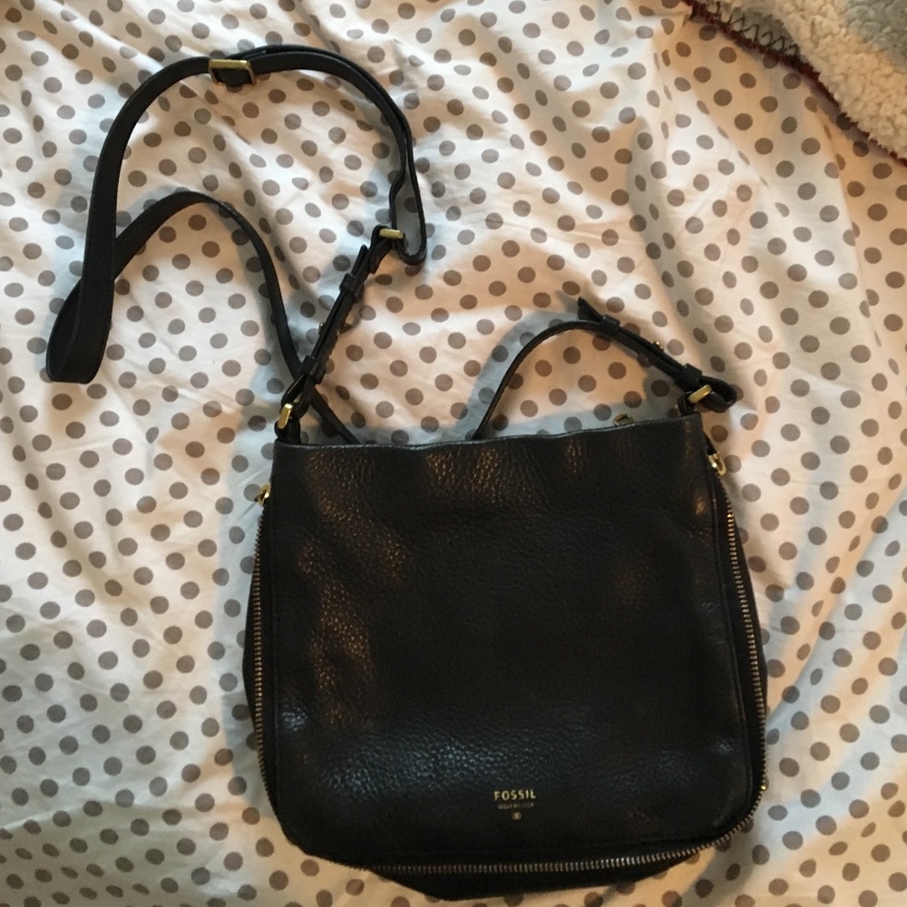 Fossil purse