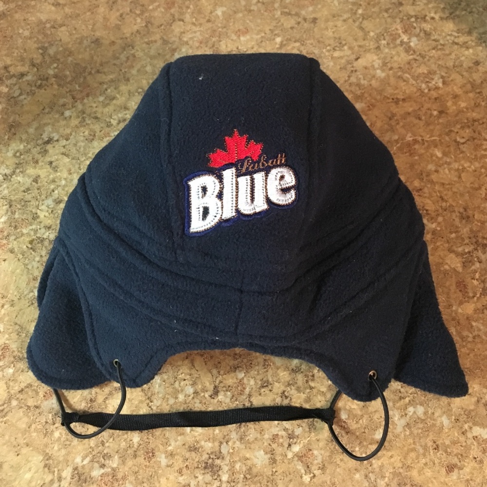 LABATT BLUE winter "hockey hat" one size fits most