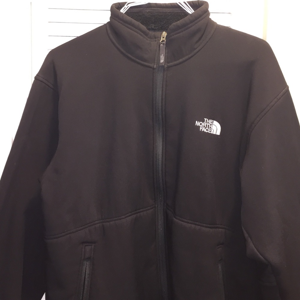 MENS The North Face jacket