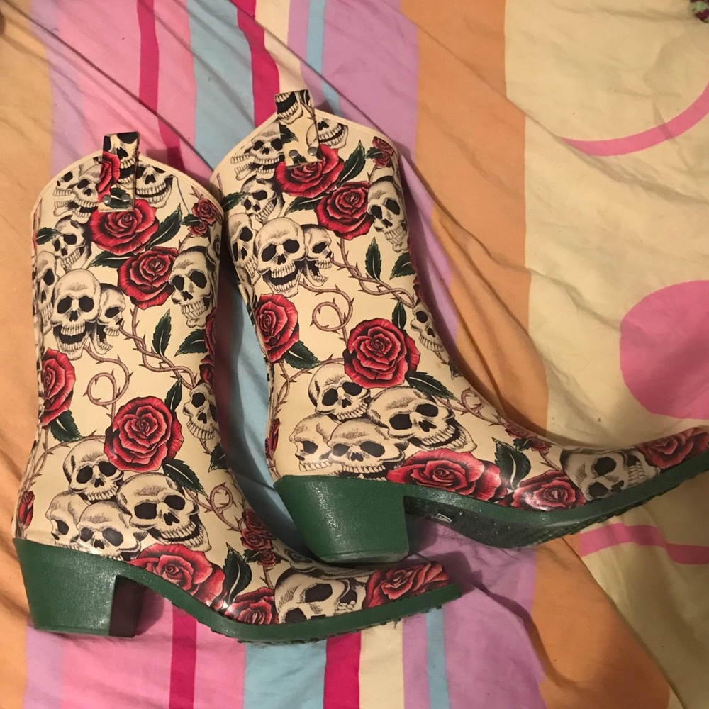 Only Worn Once - image 1