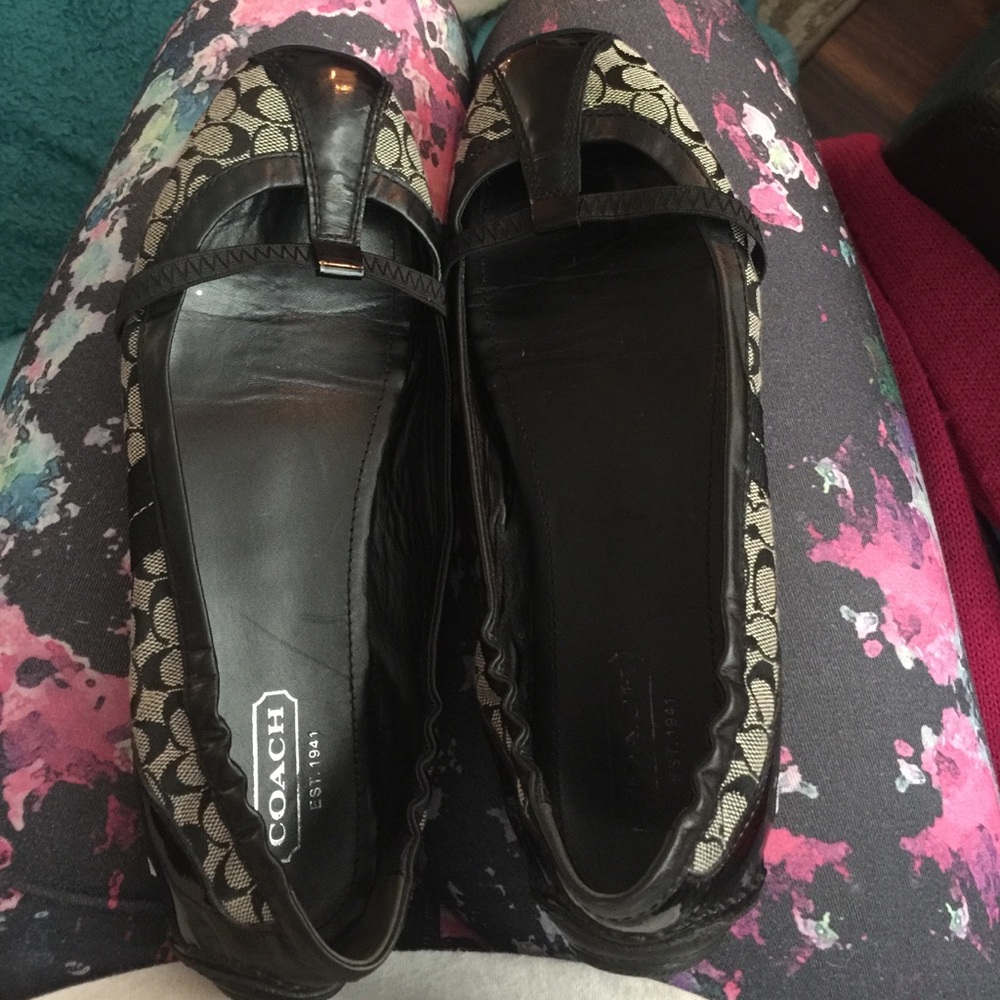 Coach flats size 8.5