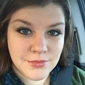 Meet your Posher, Keri