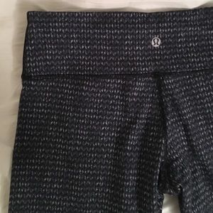 Lululemon Wunder Under pants sz8
