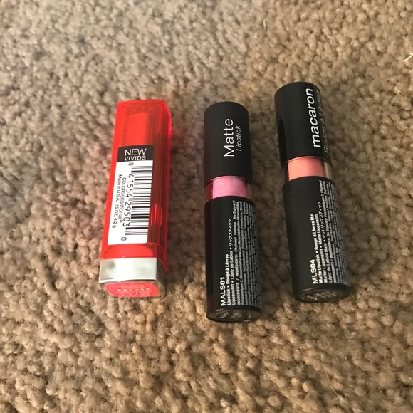 Lipstick bundle ❤❤❤ - Picture 3 of 3