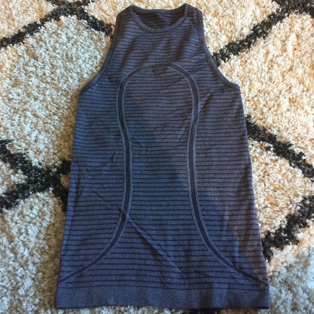 Lululemon High Neck Swift Tank - size 4