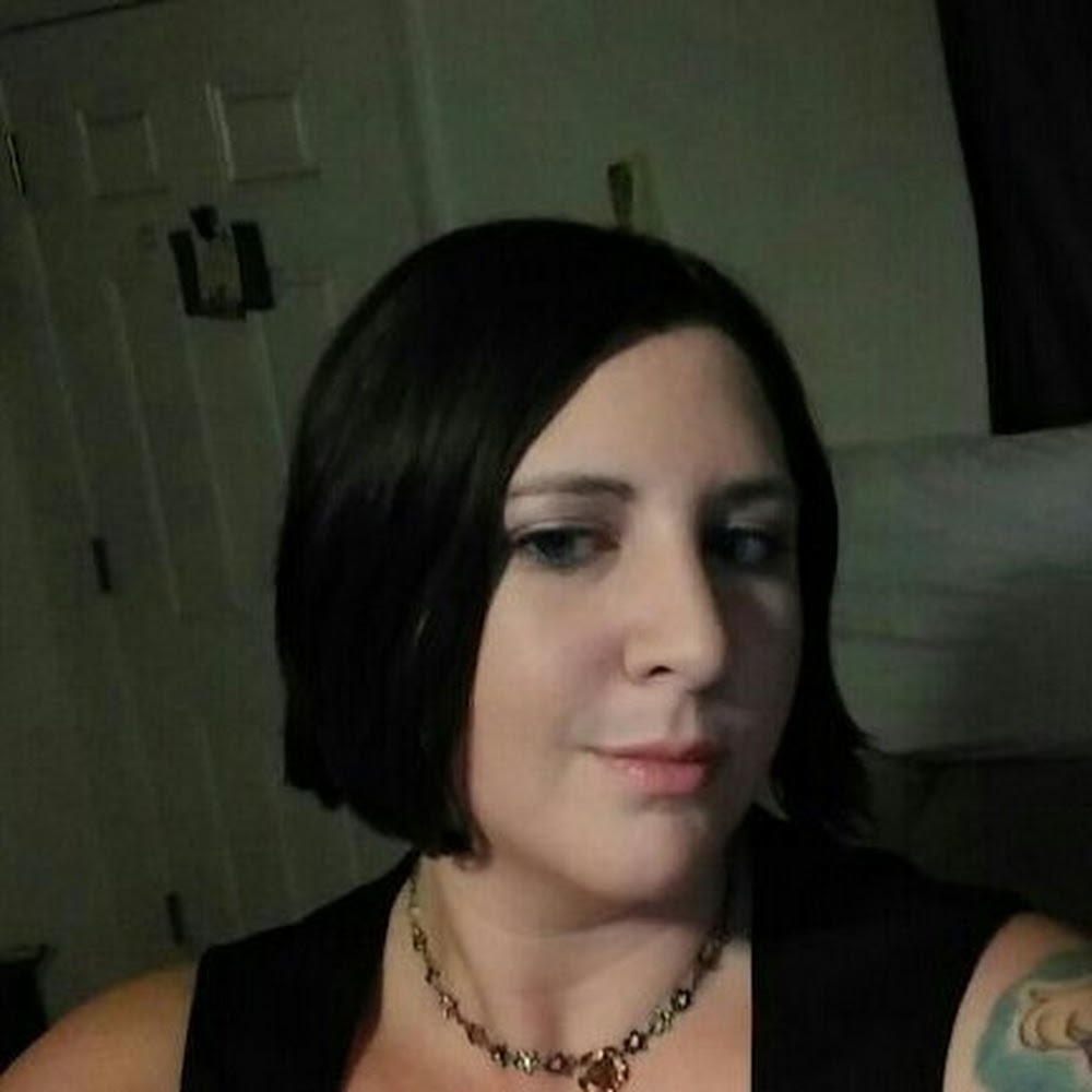 Meet your Posher, Alexandria