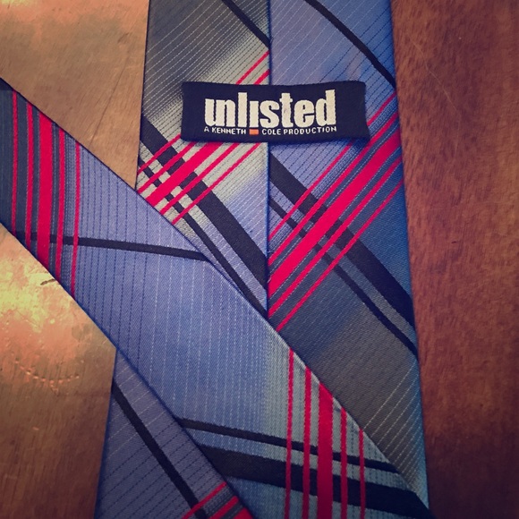 {Kenneth Cole} Unlisted Tie - Picture 1 of 1