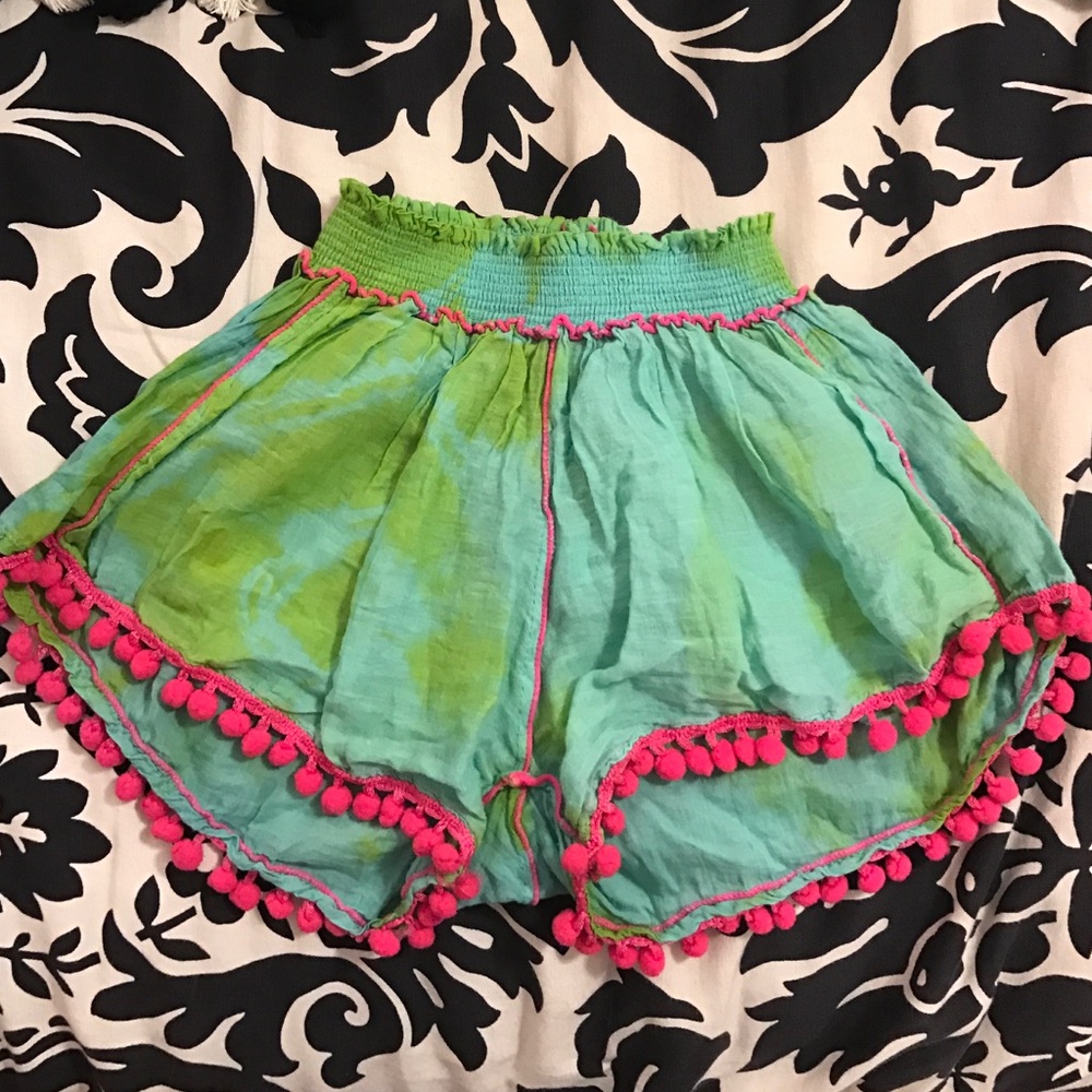 LF Tie Dye Pom Pom Short Shorts Size Small