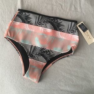Flash Sale ⚡️ Roxy High Waisted Bottoms