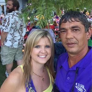 Meet your Posher, Yalonda lance