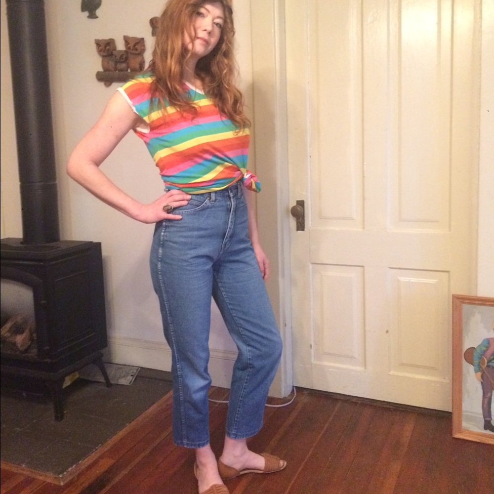 Mom jeans with rainbow pockets