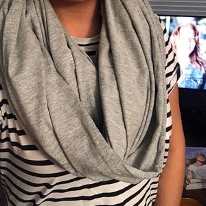 Infinity scarf