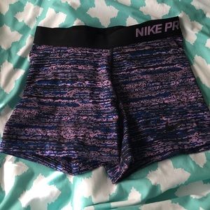 Women's Nike pros