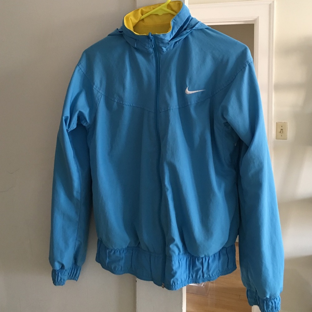 Reversible NIKE wind breaker jacket