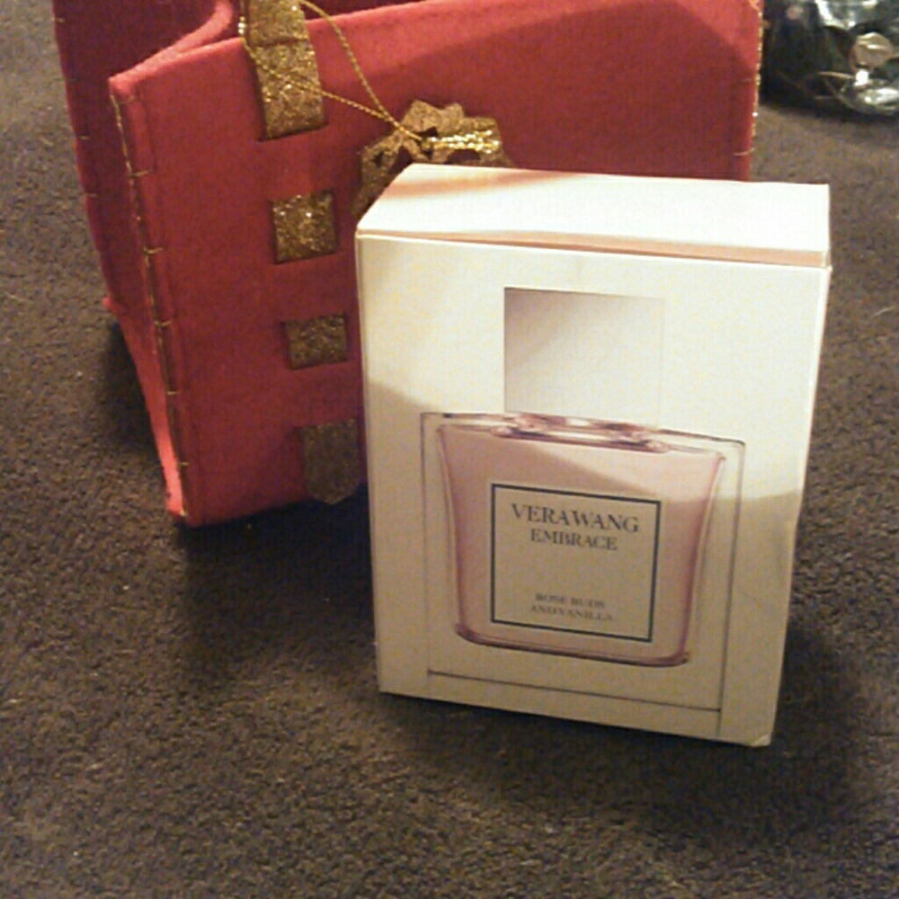 Vera Wang Embrace