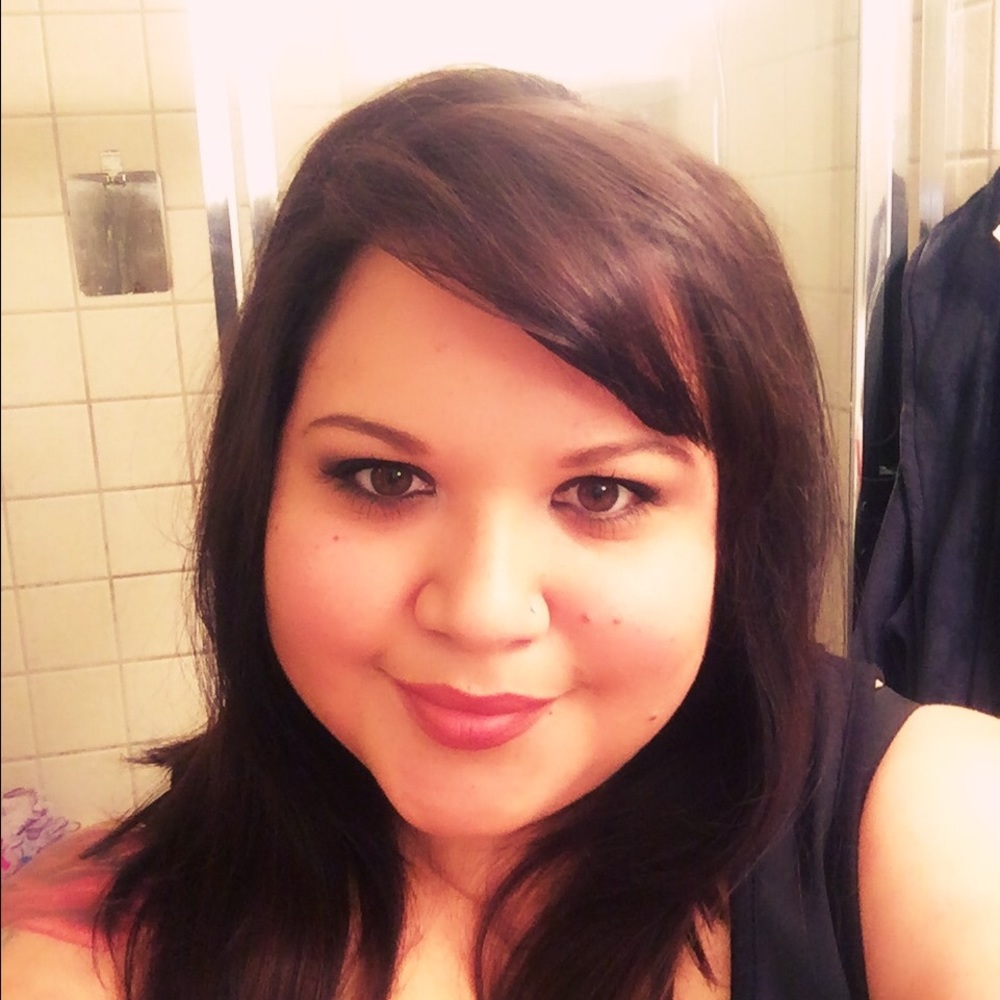 Meet your Posher, Sophia