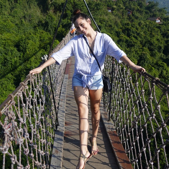 Meet your Posher, Kristin - Picture 2 of 7