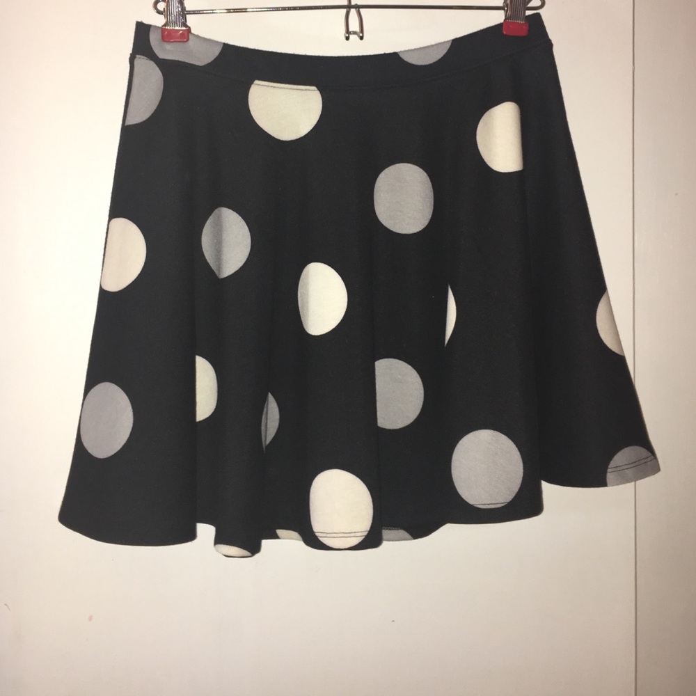 Polkadotted Forever 21 skater skirt
