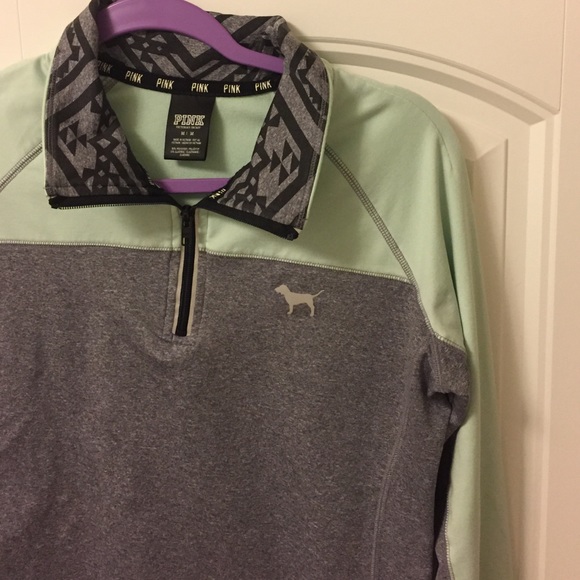 Zip up from pink - Picture 3 of 3