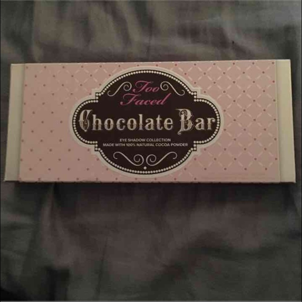 Too faced chocolate bar eyeshadow palette